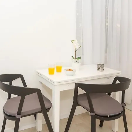 Apartment New Near 123 Split